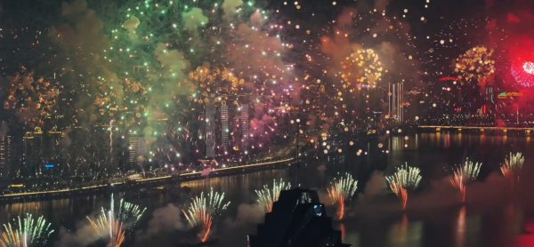 线上配资门户官网 云南星光夜市国庆假期要收门票？景区回应：有4天要收费，有烟花秀等活动